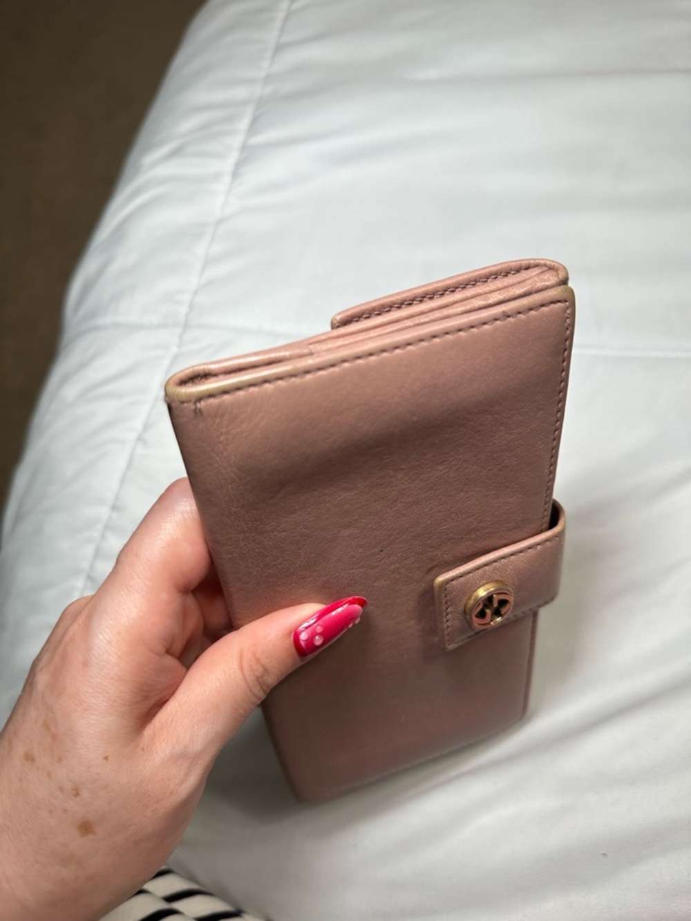 Gucci Authentic Project Wallet - Picture 7 of 16